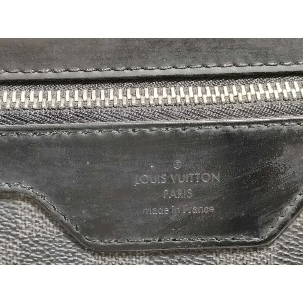 LOUIS VUITTON Damier Graphite Daniel MM Messenger Shoulder Bag N58033